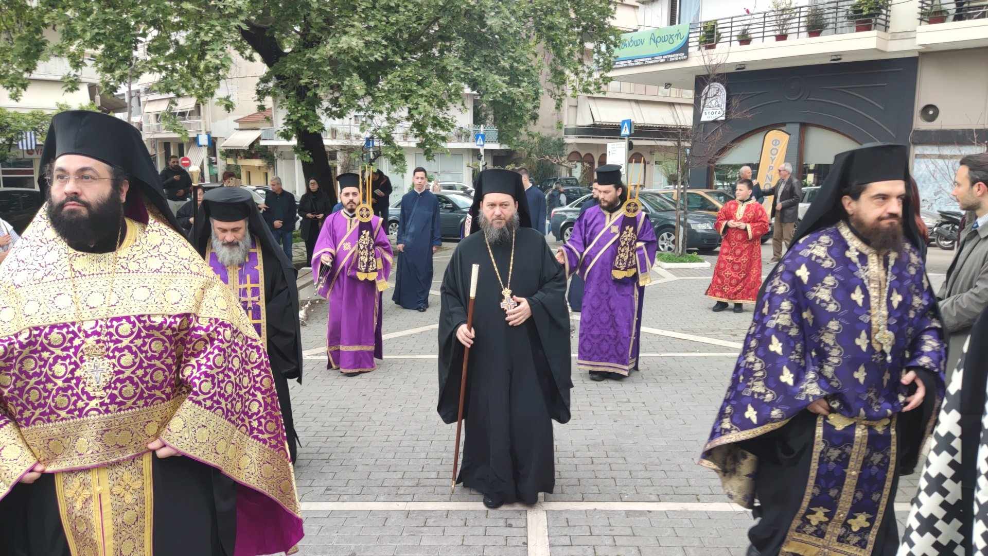 agrinio agia triada upodoxi axranton pathon1