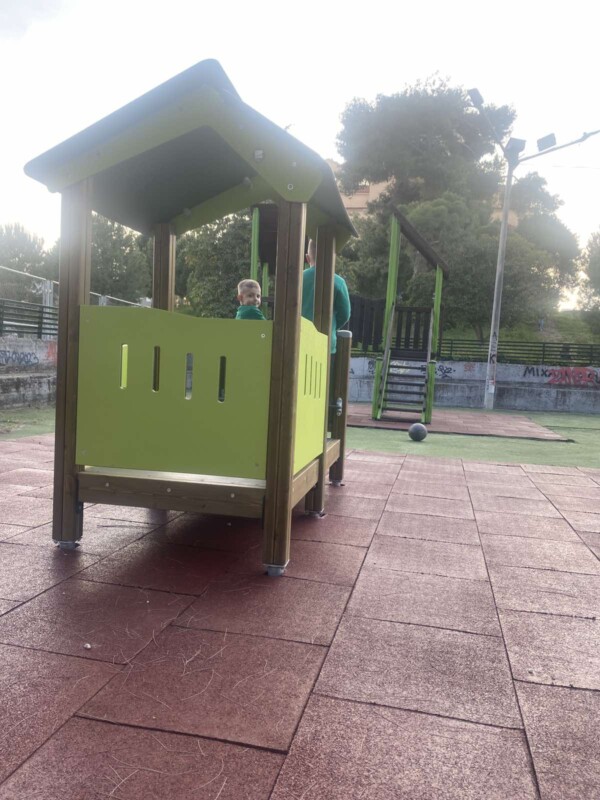 dimos agriniou paidiki xara agios konstantinos 4